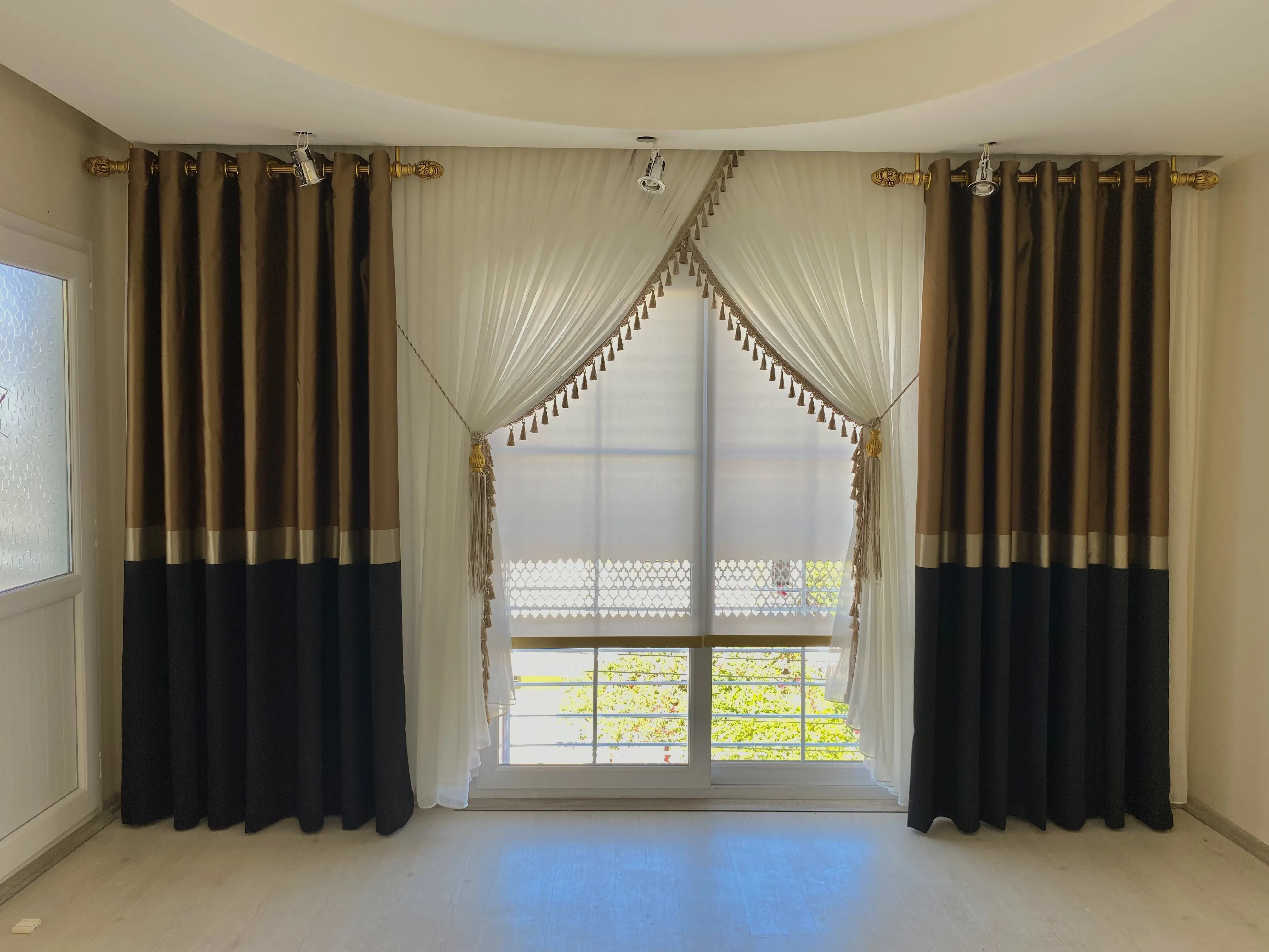 Rustikli Fon ve Kruvaze perdemiz. 